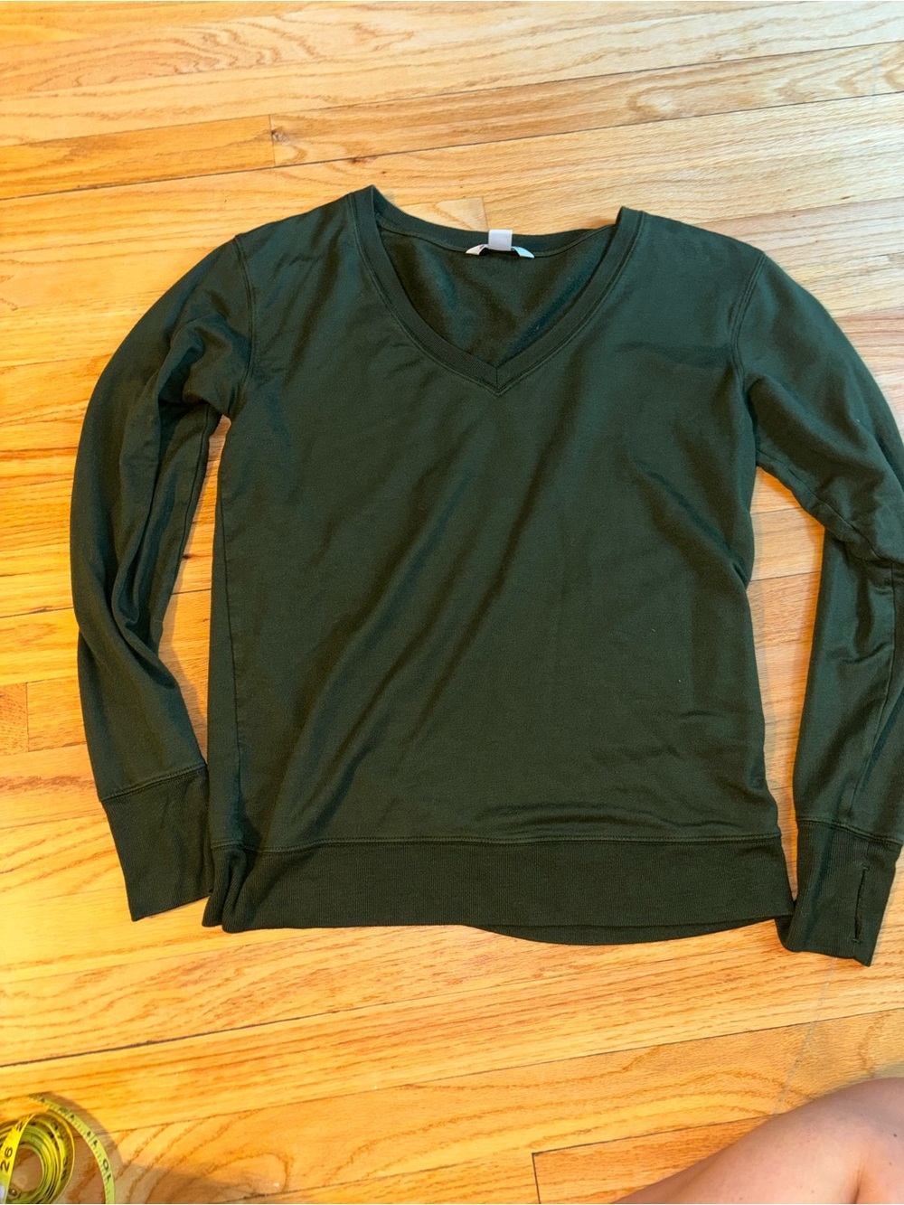 Athleta Women's V-Neck Long Sleeve Top - Forest Green med tall